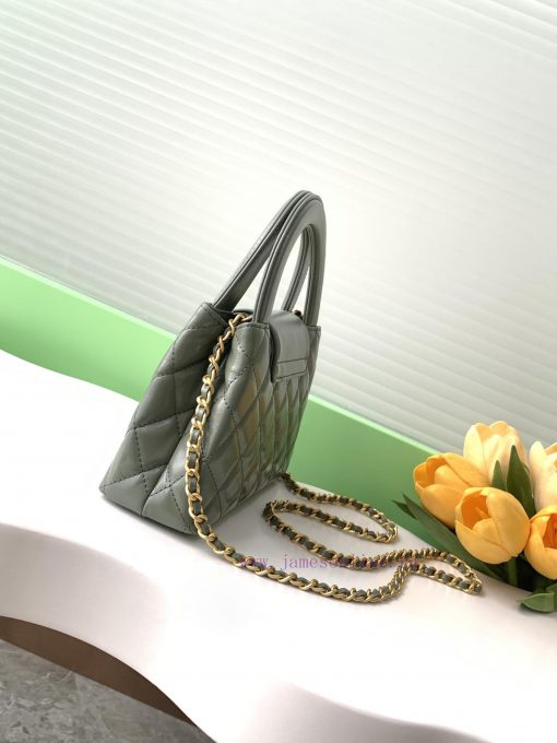 Chanel Bag 25C Kelly Handle PackFashion is a cycle, and the popular vintage Kelly has been r rj8ne7yb - Image 3