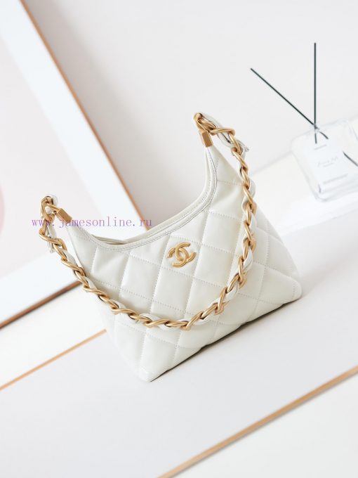 Chanel Bag 24A Advanced Handicraft Workshop Series HoboOil wax sheepskin, vintage antique go gom7fydh