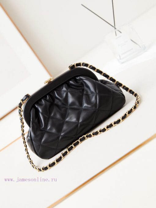 Chanel Bag This popular cloud bag is the 24A cloud bag. The king of the pack actually carrie 3xfrwvw1 - Image 2