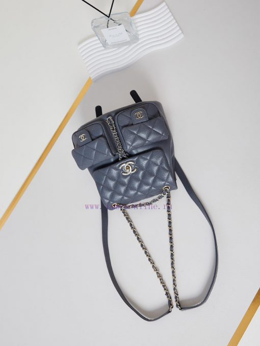 Chanel Bag The 24B super popular double backpack is very small in size, almost the same size 2af05lxx - Image 8
