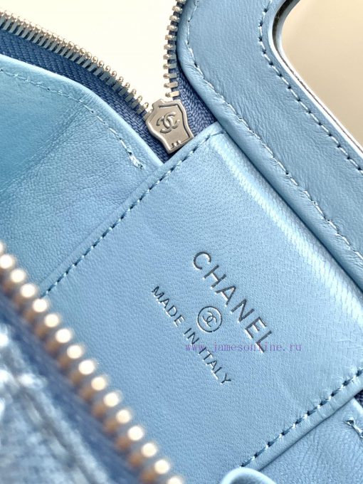 Chanel Bag 24k box bag denim fabric with the most beautiful heart adjustable buckle and adju azsmj9gr - Image 10