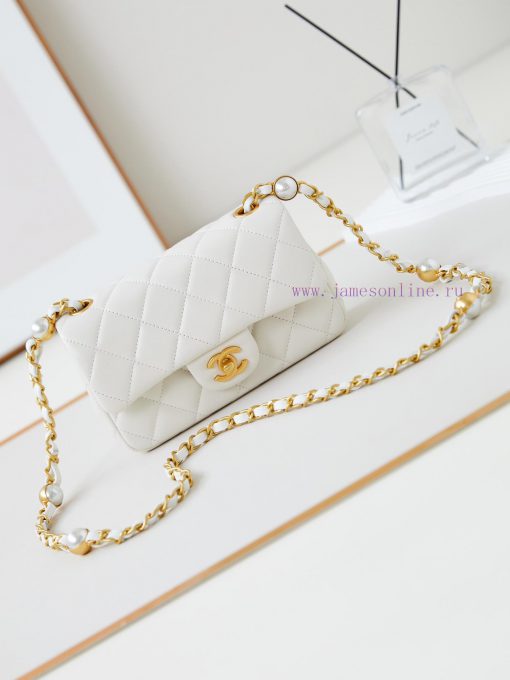 Chanel Bag The 24B pearl, Fang Pang, has something to do with it. sisters have avoided autum wdy4uu4x