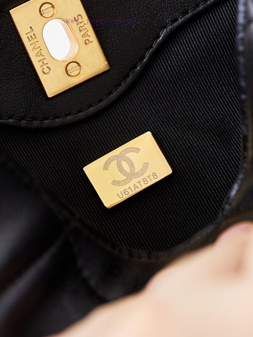 Chanel Bag There is something about 24B pearl. sisters have avoided autumn and winter, but a r42b5lyz - Image 10
