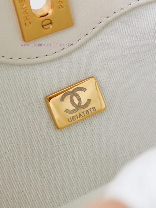 Chanel Bag There is something about 24B pearl. sisters have avoided autumn and winter, but a g9lkl6d3 - Image 10