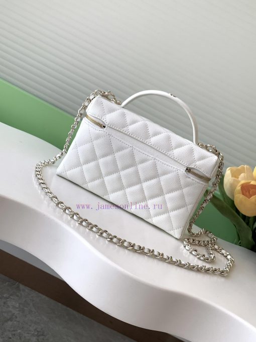 Chanel Bag The 25C lunch box bag is exquisite and compact, with a chain handle and granular bwin3q1y - Image 4