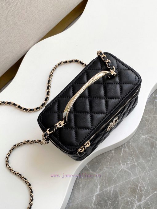 Chanel Bag 24K Limited Edition Diamond Handle Long Box Bag Makeup Slant Cross Bag with Diamo jvneqjfh - Image 7