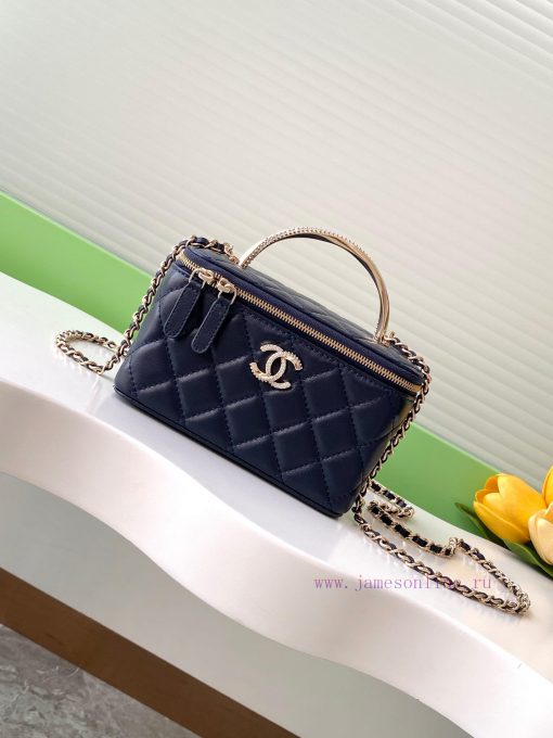 Chanel Bag 24K Limited Edition Diamond Handle Long Box Bag Makeup Slant Cross Bag with Diamo 7qznrvws - Image 2
