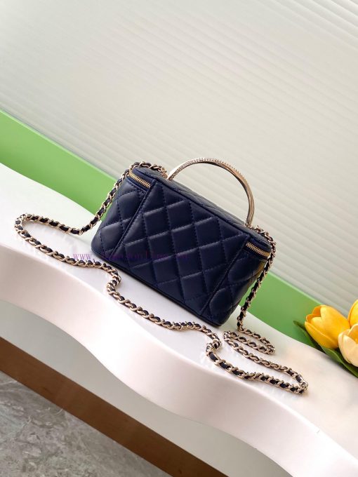 Chanel Bag 24K Limited Edition Diamond Handle Long Box Bag Makeup Slant Cross Bag with Diamo 7qznrvws - Image 4