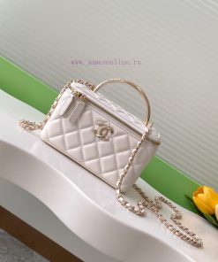 Chanel Bag 24K Limited Edition Diamond Handle Long Box Bag Makeup Slant Cross Bag with Diamo 8nat874t