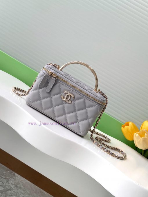 Chanel Bag 24K Limited Edition Diamond Handle Long Box Bag Makeup Slant Cross Bag with Diamo mt64mi0e - Image 2