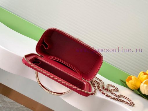 Chanel Bag 24K Limited Edition Diamond Handle Long Box Bag Makeup Slant Cross Bag with Diamo yp0qjiub - Image 9