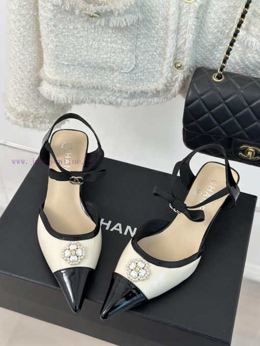 Chanel | Chanel 24C New Product ClassicDouble C Clover Pearl Sandals and Slippers SeriesThe 2h08aeh5 - Image 3