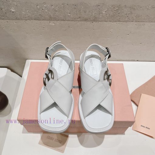 Top tierMiu Miu2024 popular thick heel sandalsThe Miu in the market is really girlish, with 7rjcd8zp