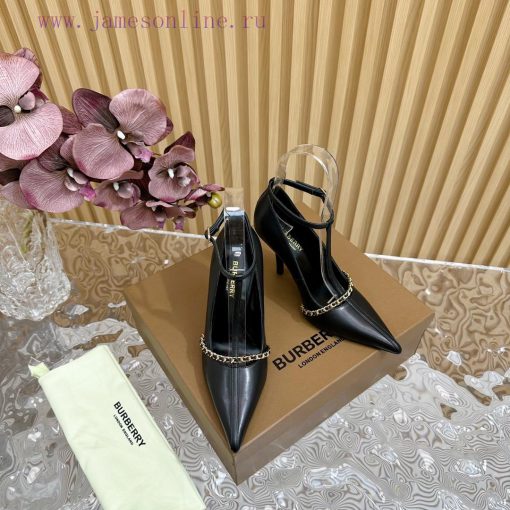 Burberry releases new styles for spring/summer 2024, featuring lazy, retro, elegant, and intd7w9fy8o - Image 7