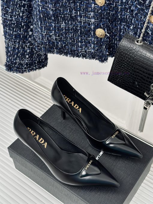 PRADA/PRADA Classic Spring/SummerTriangle logo sandals single shoe seriesThe simple design i6r35jgqn - Image 4