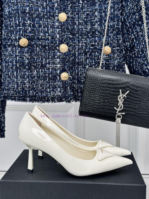PRADA/PRADA Classic Spring/SummerTriangle logo sandals single shoe seriesThe simple design ij1q0iid0 - Image 2
