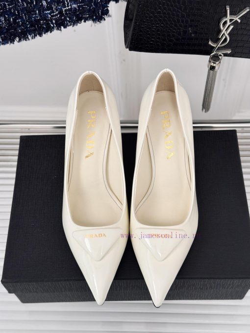 PRADA/PRADA Classic Spring/SummerTriangle logo sandals single shoe seriesThe simple design ij1q0iid0 - Image 5