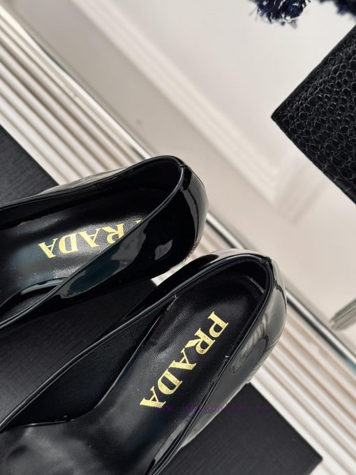 PRADA/PRADA Classic Spring/SummerTriangle logo sandals single shoe seriesThe simple design i2eoig3uq - Image 9