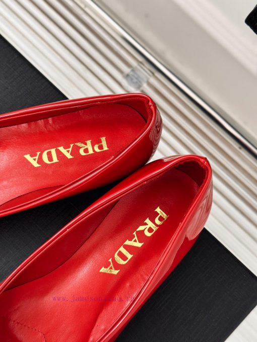 PRADA/PRADA Classic Spring/SummerTriangle logo sandals single shoe seriesThe simple design itk8cb3xk - Image 9