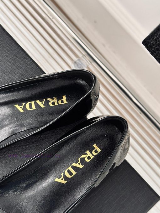 PRADA/PRADA Classic Spring/SummerTriangle logo sandals single shoe seriesThe simple design igmmmyr0r - Image 9