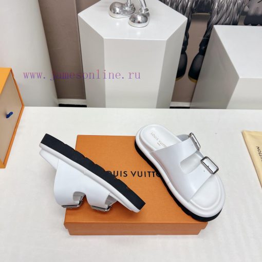 Top tierL * V Donkey 2024vs Summer Latest Wang Fried Sandals SeriesCouple belt buckle cooler2o9aqaaj - Image 9