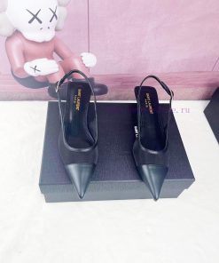 Saint Laurent24 new products The pointed kitten and 3cm are simply perfect and easy to handl70oilcpv