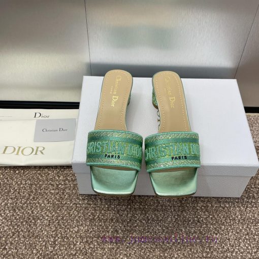 Top tier version with diamond and diamond surfaceDior 2024 DWAY Spring/Summer New One Word Do4i16k0v - Image 2