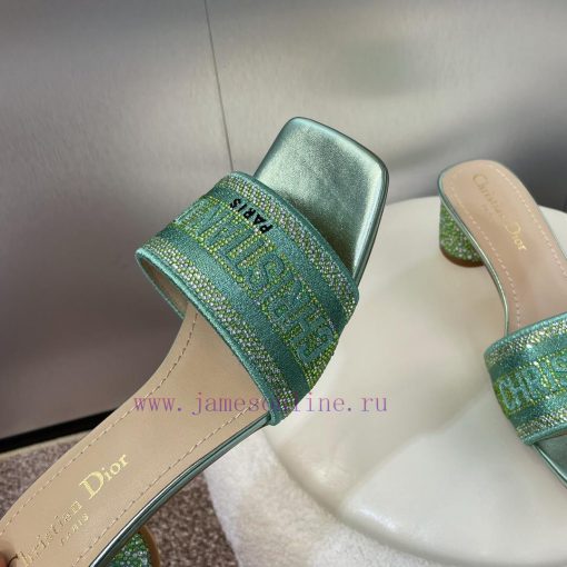 Top tier version with diamond and diamond surfaceDior 2024 DWAY Spring/Summer New One Word Do4i16k0v - Image 8