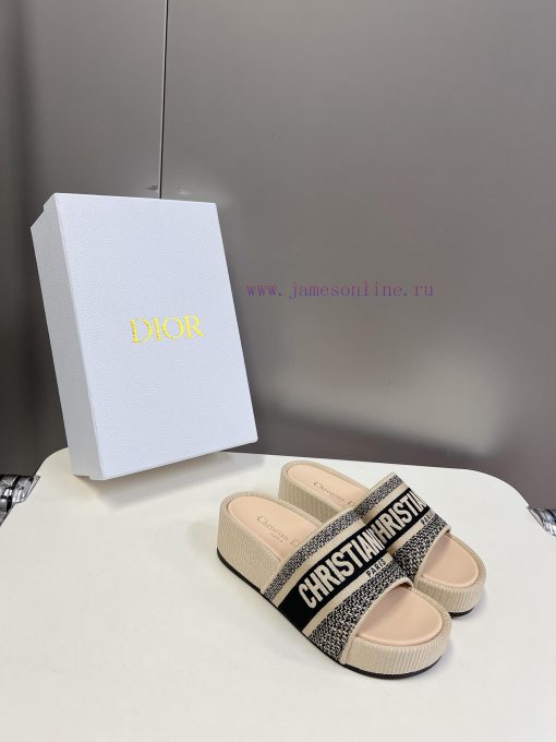 Top tierDior Classic Cotton 3D Stereoscopic Embroidery Printed Thick Bottom Cool Slippers Lomlm6wy9n - Image 3
