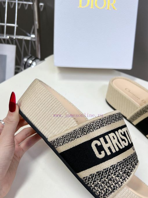 Top tierDior Classic Cotton 3D Stereoscopic Embroidery Printed Thick Bottom Cool Slippers Lomlm6wy9n - Image 10