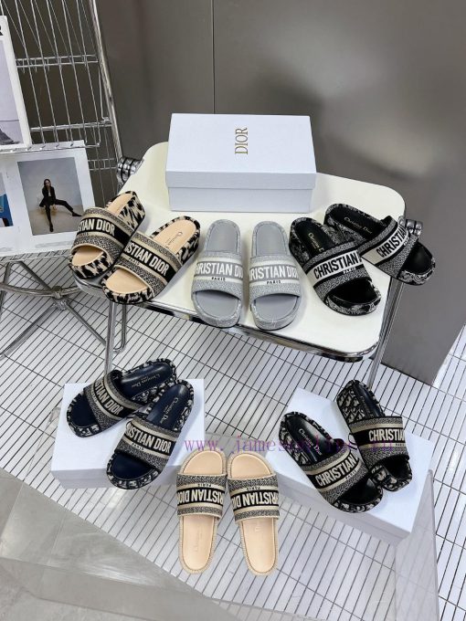 Top tierDior Classic Cotton 3D Stereoscopic Embroidery Printed Thick Bottom Cool Slippers Lo42e9sd8k - Image 10