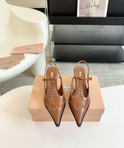 Miumiu 24 new shallow back empty sandalsComfortable and not monotonous, the material is softffoi0yq8