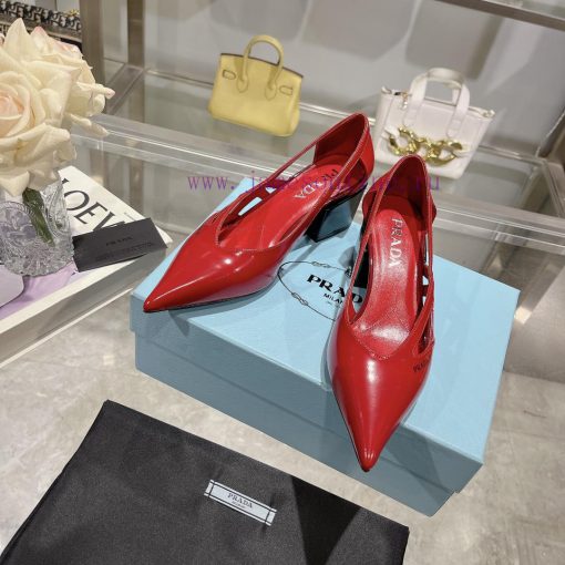 PRADA 24 𝐬𝐬 Autumn/Winter Fashion Show Women's Shoes Pointed Coarse Heel Fashion Style◽ Custxuw4r18g - Image 6