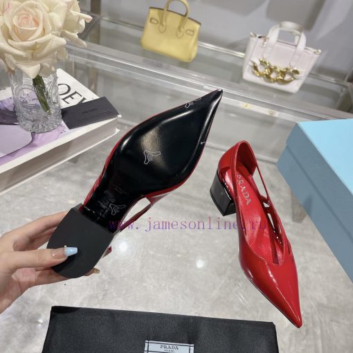 PRADA 24 𝐬𝐬 Autumn/Winter Fashion Show Women's Shoes Pointed Coarse Heel Fashion Style◽ Custxuw4r18g - Image 10