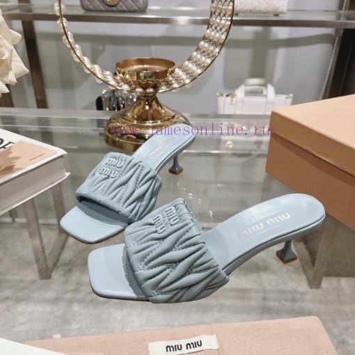 Miu Miu 2024 Spring/Summer New Soft Sheepskin Wrinkled Face Cool Slippers SeriesSweet and samcz7fiam - Image 3
