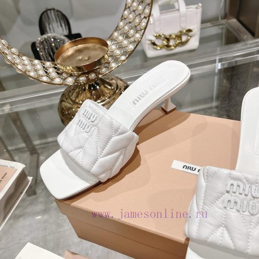 Miu Miu 2024 Spring/Summer New Soft Sheepskin Wrinkled Face Cool Slippers SeriesSweet and sayl5g3yvw - Image 6