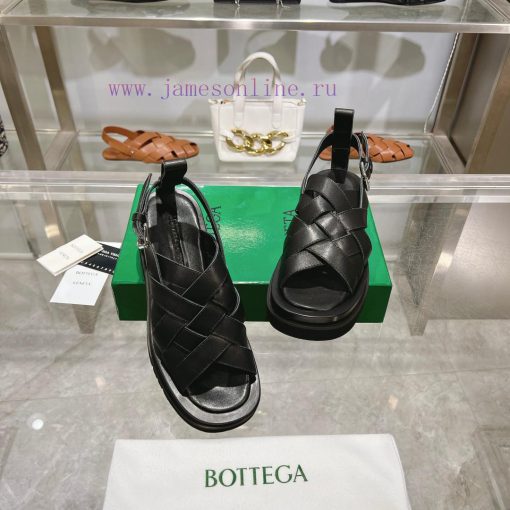 The original development of BottegaVeneta Bottega lovers' woven thick soled sandals, the 202xdjr88sd - Image 4