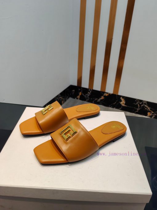 Out, Balmain 2024 Spring/Summer Fashion Flat SlippersBrand Balmain 𝘽𝙖𝙡𝙢𝙖𝙞𝙣 by French fashionf70of3t2 - Image 4
