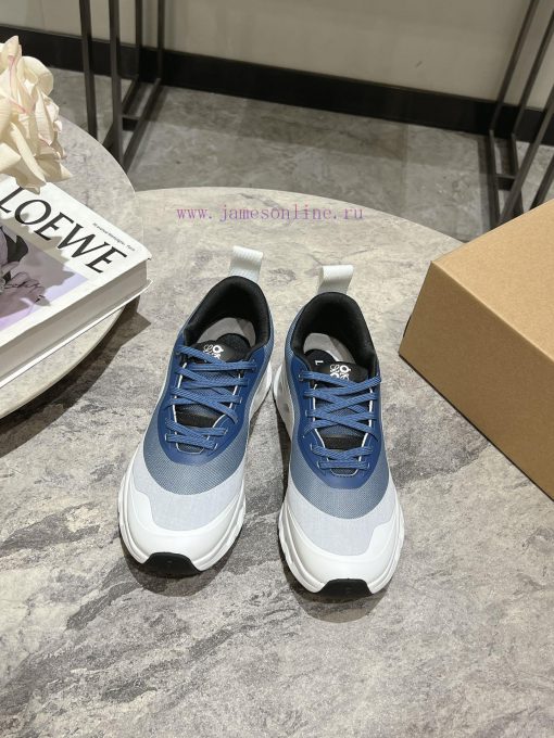 The latest sports shoes come with a full set of packaging, providing 100% comfort and being r4qot812 - Image 3