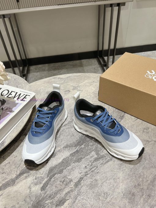The latest sports shoes come with a full set of packaging, providing 100% comfort and being r4qot812 - Image 4
