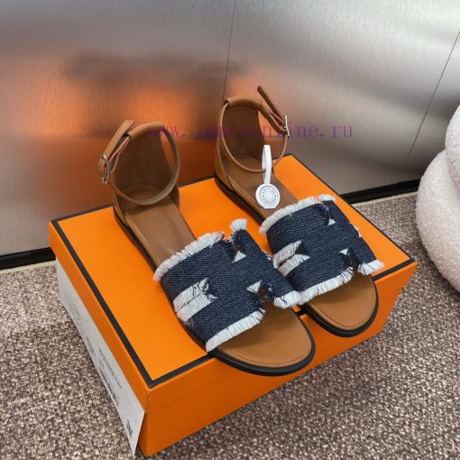 Hermes Spring/Summer Classic Santorini Color blocked I-shaped Dragging Women's Shoes H Home frvj35r6 - Image 4