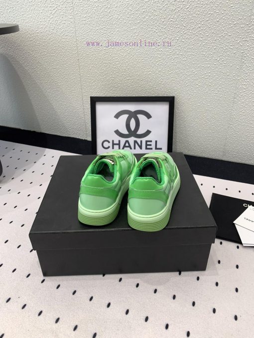 Chanel's new panda sports shoes feature top-notch and ultra complex craftsmanship. The origidiwnfe43 - Image 7