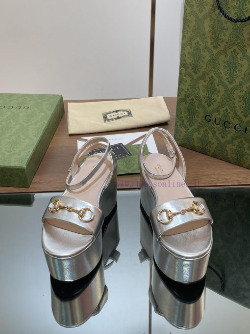 Gucci/Gucci2024 Summer New Product Waterproof Platform Saddle Buckle, Horse Hook Buckle Sandnqly7feh - Image 5