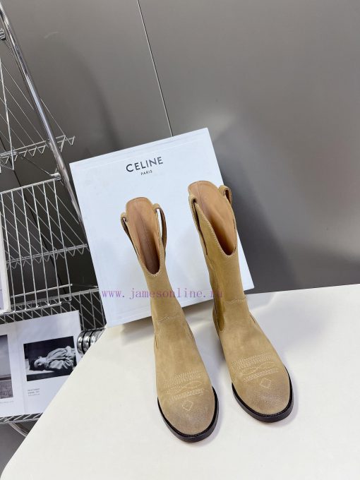 CELINE's latest fashion boots for the runway show are a fashion blogger's favorite item for xqonbs5y - Image 2