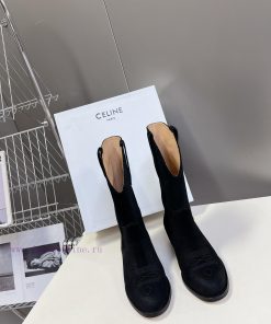 CELINE's latest fashion boots for the runway show are a fashion blogger's favorite item for xpe04y0t