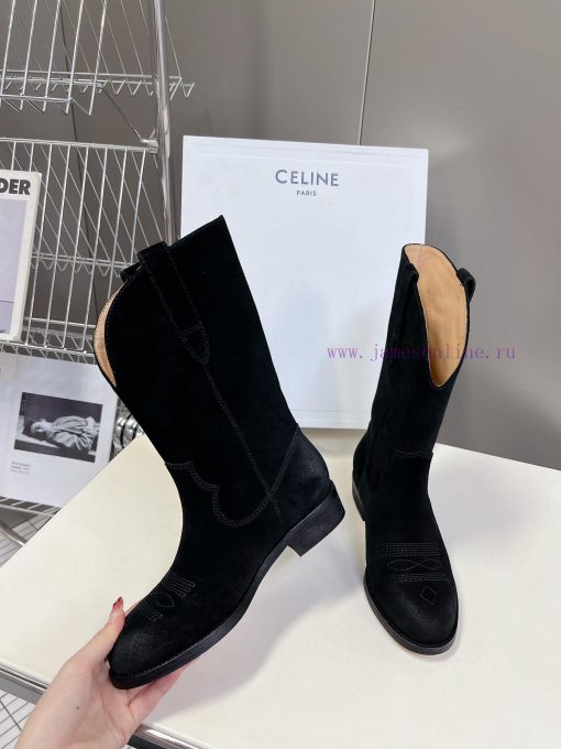 CELINE's latest fashion boots for the runway show are a fashion blogger's favorite item for xpe04y0t - Image 5