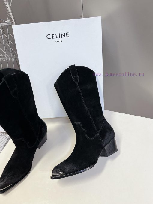 CELINE's latest fashion boots for the runway show are a fashion blogger's favorite item for hh6oz8ac - Image 4