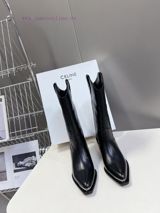 CELINE's latest fashion boots for the runway show are a fashion blogger's favorite item for obs7x39e - Image 2