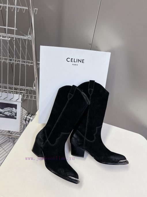 CELINE's latest fashion boots for the runway show are a fashion blogger's favorite item for hh6oz8ac - Image 5