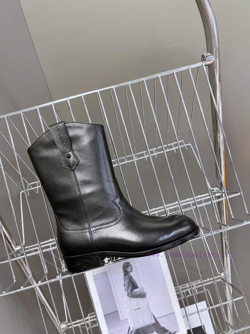 Louis Vuitton LV Donkey Home Autumn/Winter Fashion Show New Western Cowboy Boots This boot ils3hcs1x - Image 6